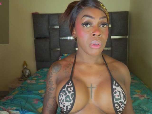lizzyjooss live cam on BongaCams