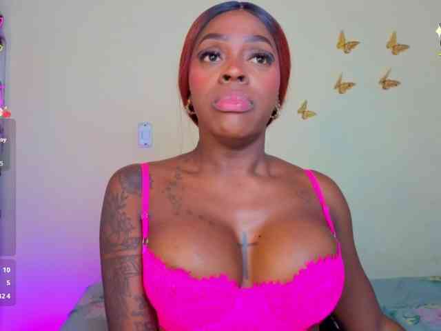 Model: lizzyjooss