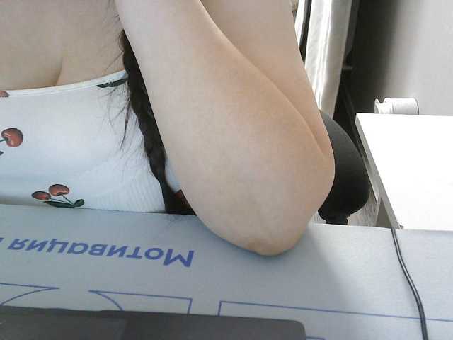 Lyana live cam on BongaCams