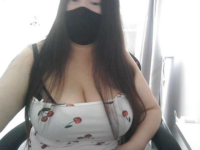 Lyana live cam on BongaCams