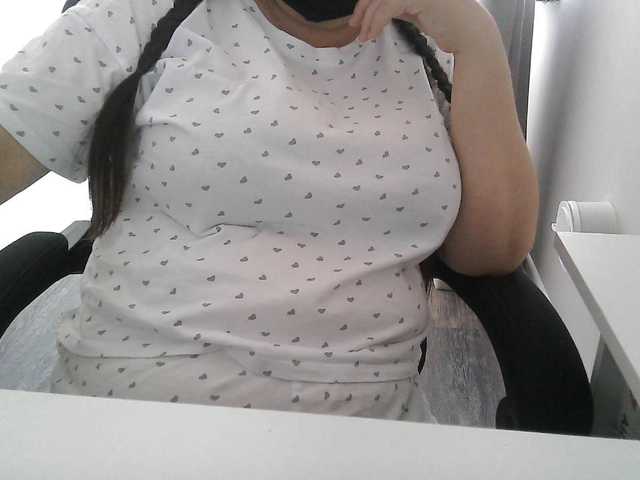Lyana live cam on BongaCams