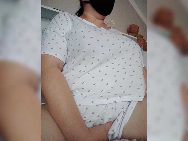 Lyanat live cam on BongaCams