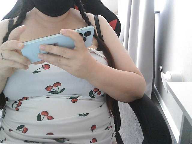 Lyana live cam on BongaCams