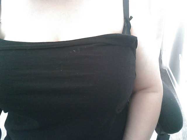 Lyana live cam on BongaCams