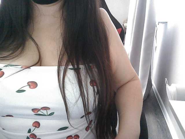 Lyana live cam on BongaCams