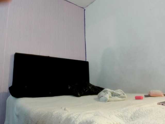 ByancaWinklar live webcam show