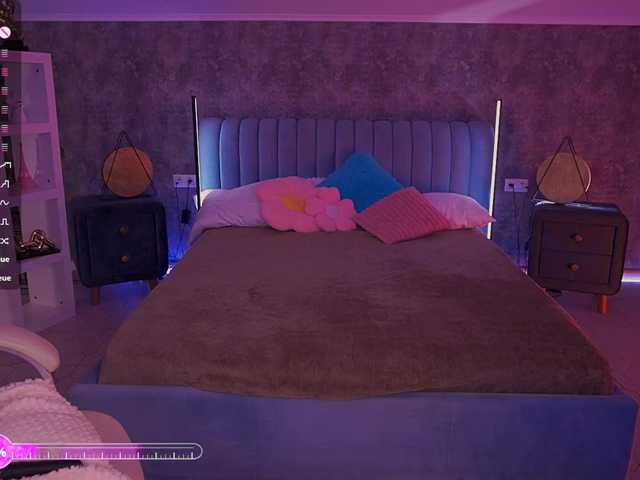 MadissonSoft live cam on BongaCams