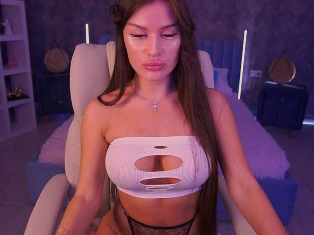 MadissonSoft live cam