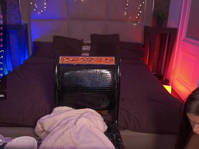 MadissonSoft live cam on BongaCams