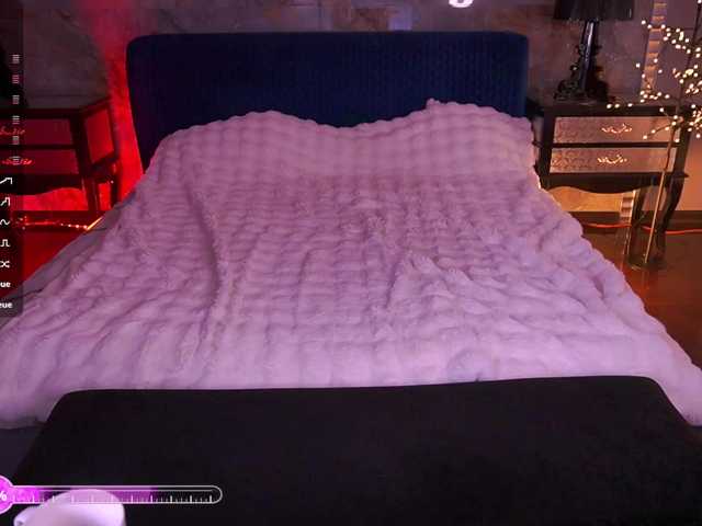 MadissonSoft live cam on BongaCams