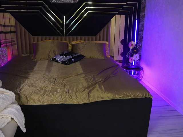 MadissonSoft live webcam show