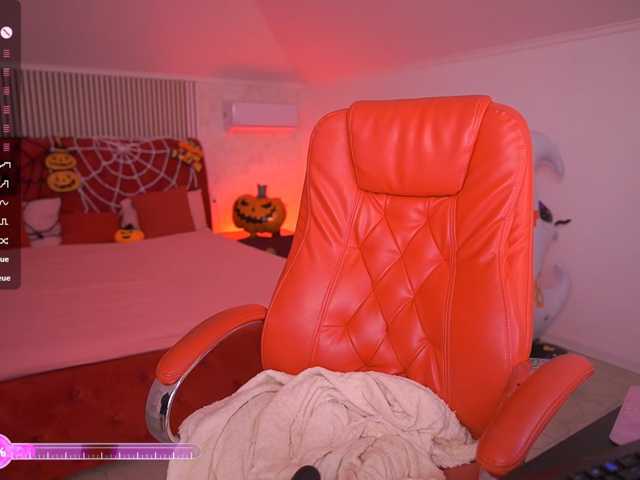 MadissonSoft live cam on BongaCams