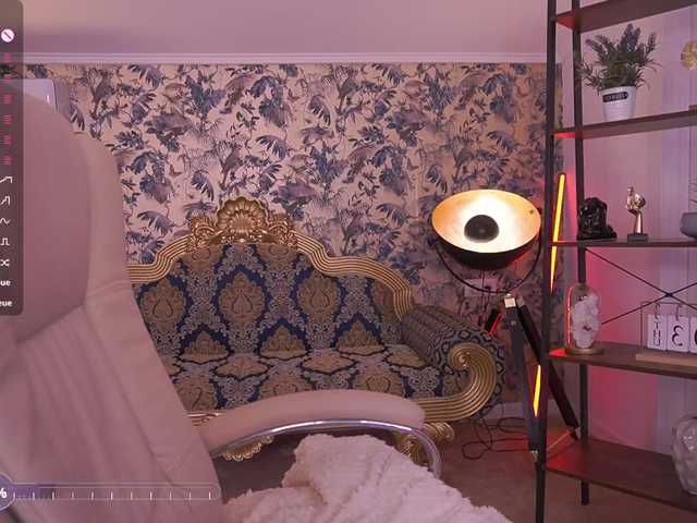 MadissonSoft live cam on BongaCams