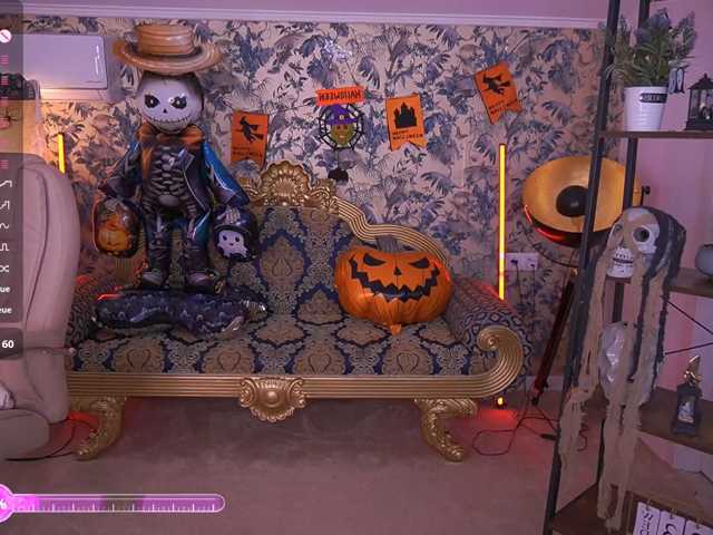 MadissonSoft live cam on BongaCams
