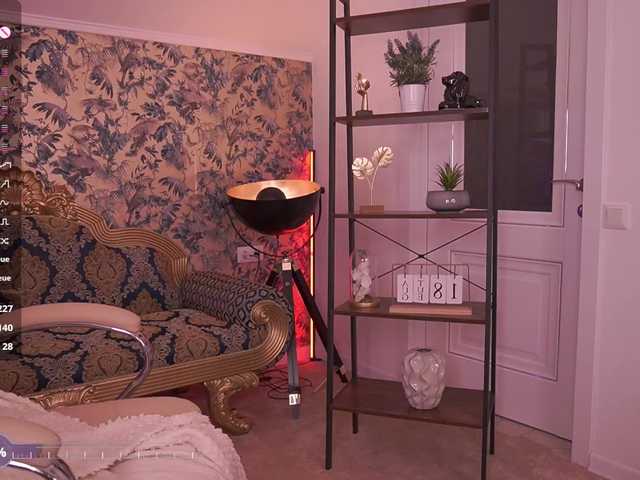 MadissonSoft live cam on BongaCams