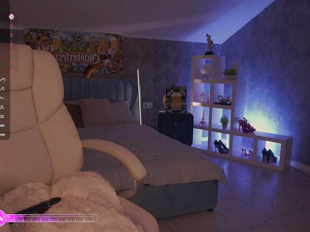 MadissonSoft live cam on BongaCams