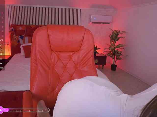 MadissonSoft Sex Cam Show