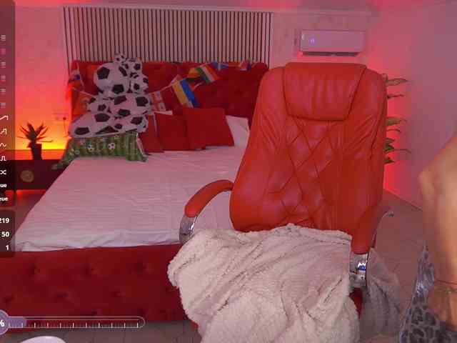 MadissonSoft Sex Cam Show