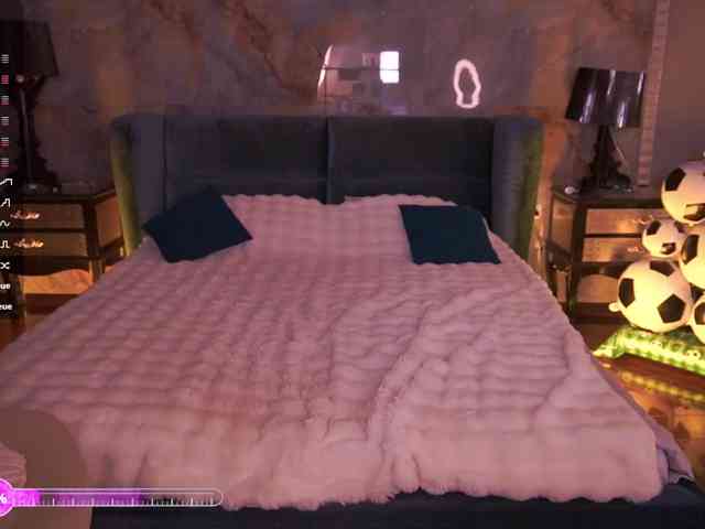 MadissonSoft Sex Cam Show