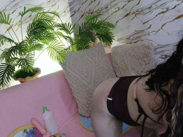 SexyAsianAss webcam