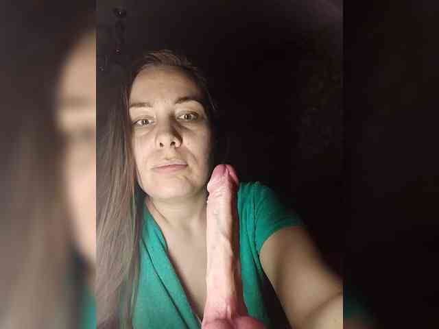 MelaniaMea Live Webcam on BongaCams
