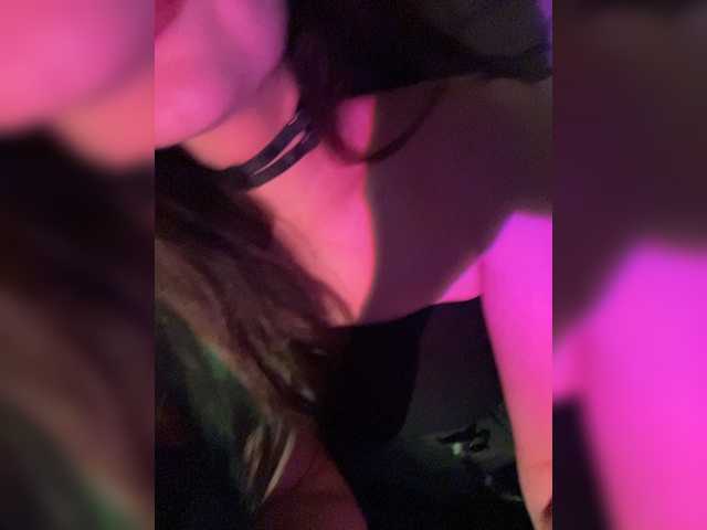 judy-01 live cam on BongaCams
