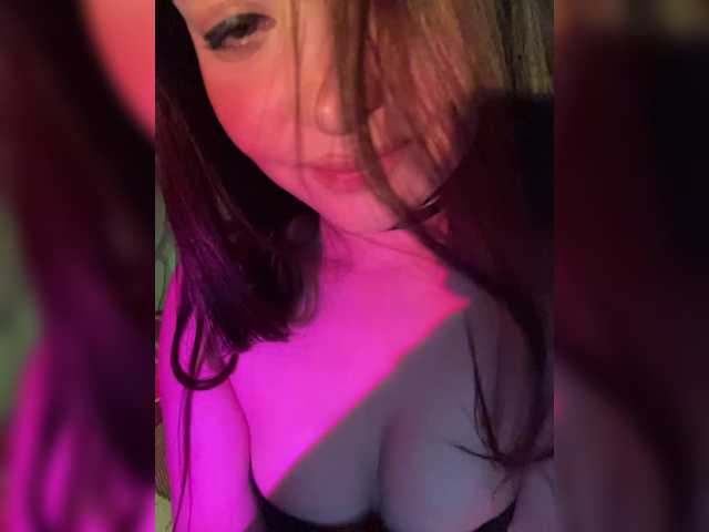 judy-01 live cam on BongaCams