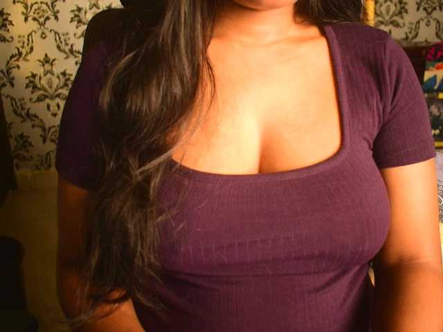 indianpriya live cam