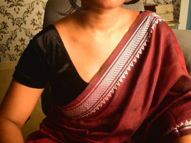 indianpriya live cam on BongaCams