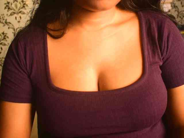 indianpriya indianpriya