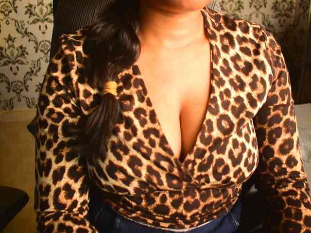 indianpriya webcam