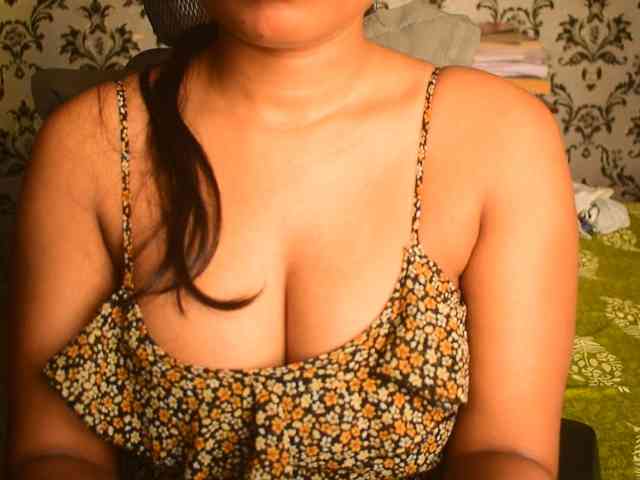 indianpriya indianpriya