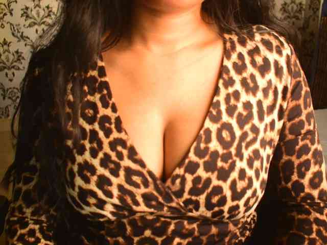 indianpriya indianpriya