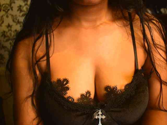 indianpriya webcam
