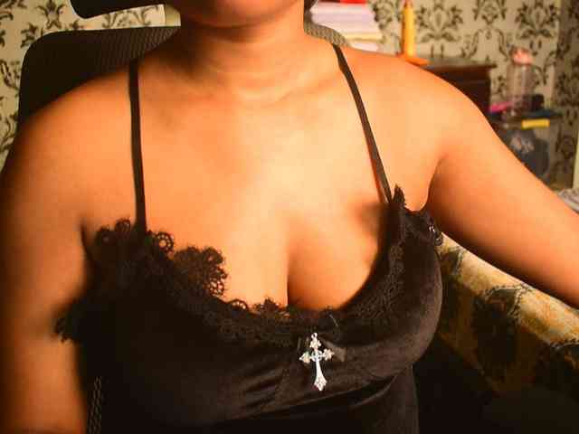 indianpriya webcam