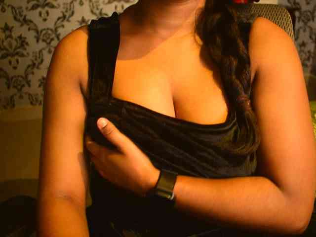 indianpriya webcam