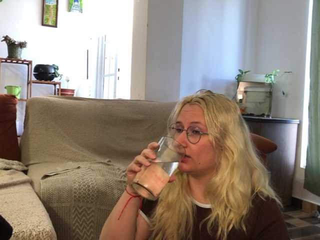 milkxangelx live cam on BongaCams