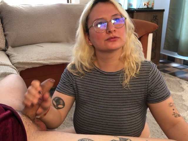 milkxangelx live cam preview