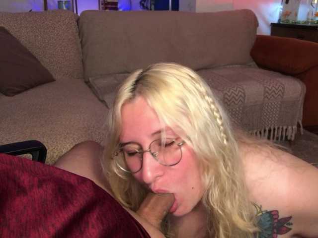 milkxangelx live webcam show
