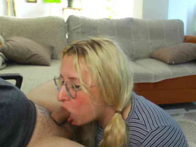 CherryAndAndy webcam