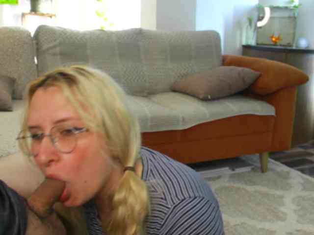 CherryAndAndy webcam
