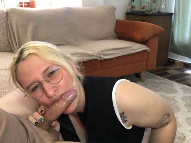 CherryAndAndy webcam