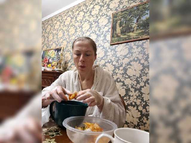 Boginechka live cam on BongaCams