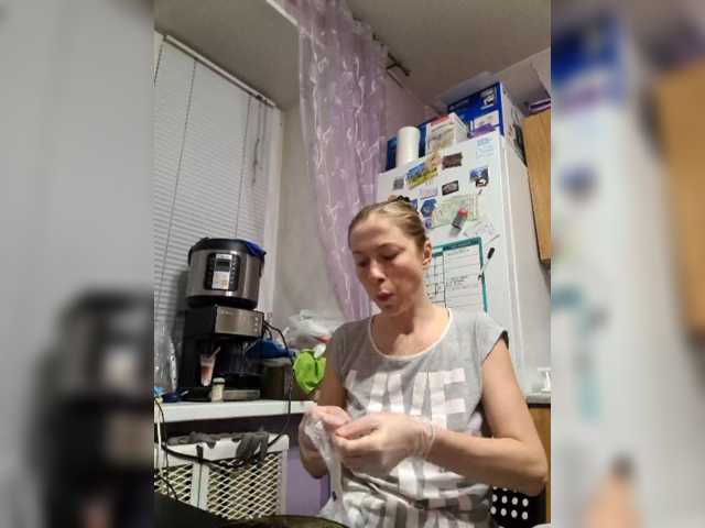 Boginechka live cam on BongaCams