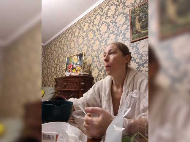 Boginechka live cam on BongaCams
