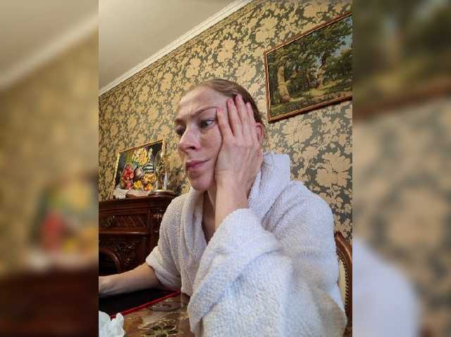 Boginechka live cam on BongaCams