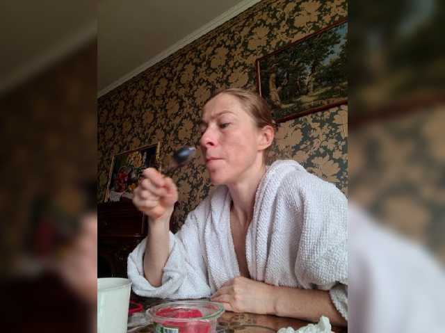 Boginechka live cam on BongaCams