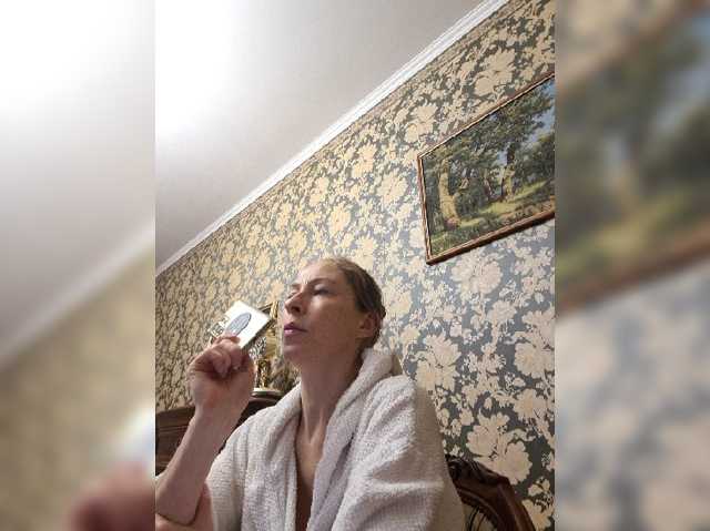 Boginechka, live now on BongaCams