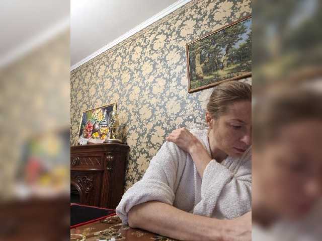 Boginechka live cam on BongaCams
