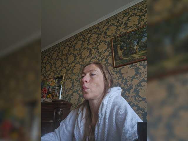 Boginechka live cam on BongaCams